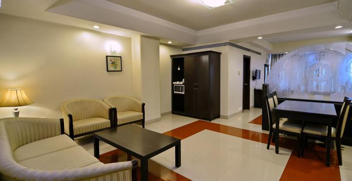 Ambience Executive Pimpri-Chinchwad Exterior photo