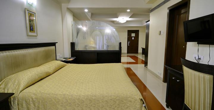 Ambience Executive Pimpri-Chinchwad Exterior photo