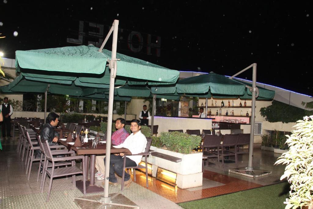 Ambience Executive Pimpri-Chinchwad Restaurant photo